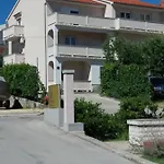 Poljak Lejlighed *