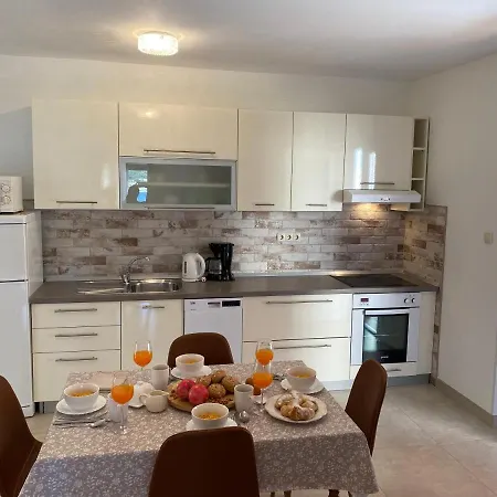 Apartment Poljak Supetarska Draga