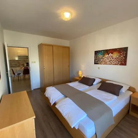 Poljak Apartment *